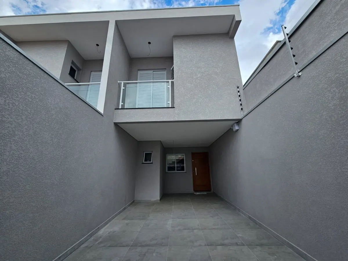 Casa com 3 quartos à venda em Jardim Alzira — foto 1